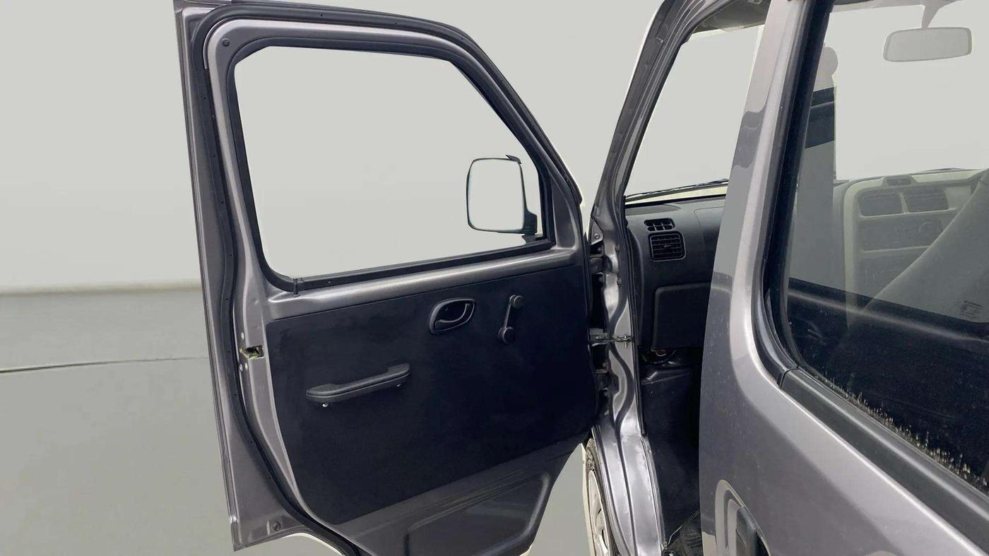 2023 Maruti Eeco 7 STR STD 1.2, Petrol, Manual, 22,147 km, LHS Rear Door
