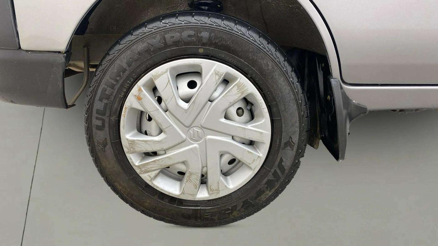 2023 Maruti Eeco 7 STR STD 1.2, Petrol, Manual, 22,147 km, Left Front Wheel