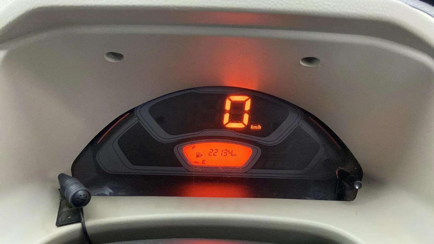 2023 Maruti Eeco 7 STR STD 1.2, Petrol, Manual, 22,147 km, Odometer Image