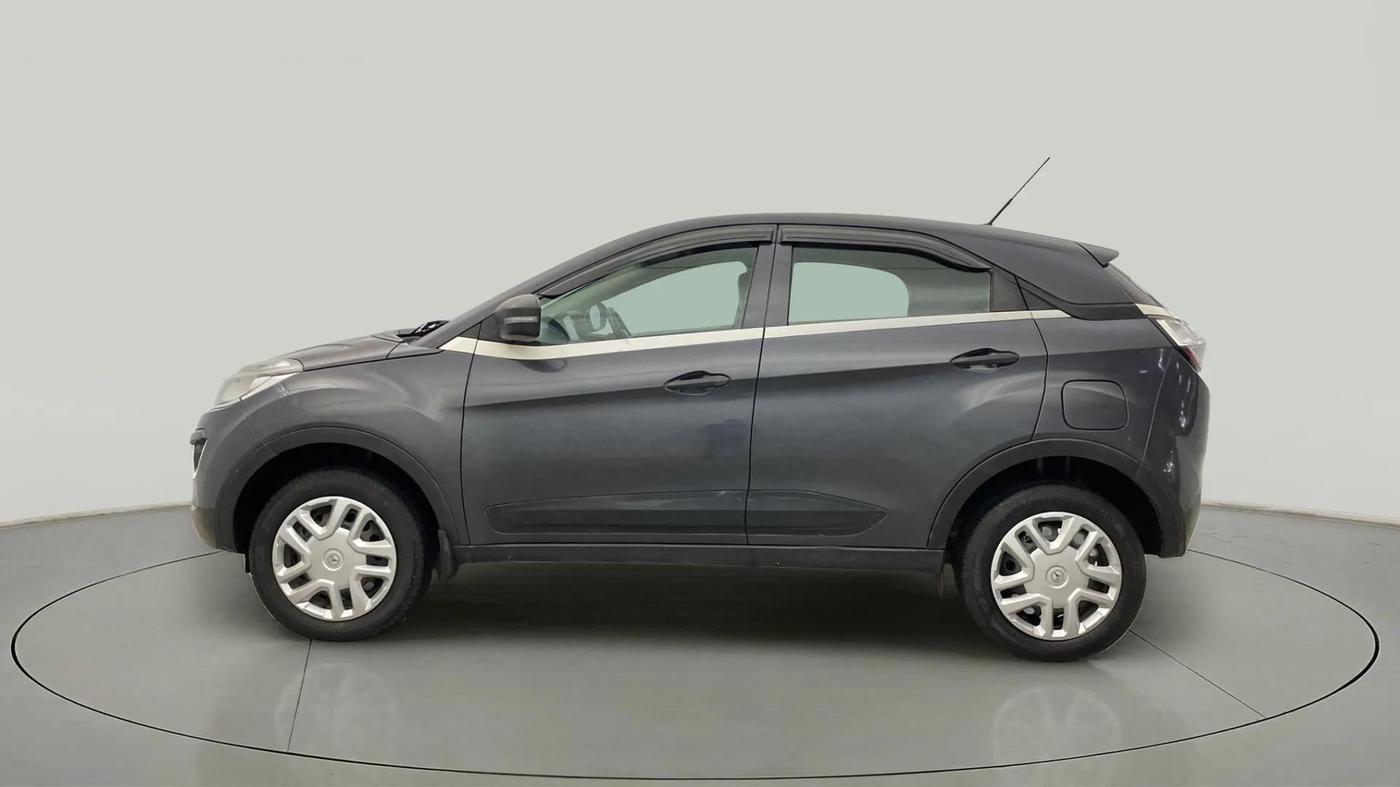 2019 Tata NEXON XM PETROL, CNG, Manual, 60,312 km, Left Side