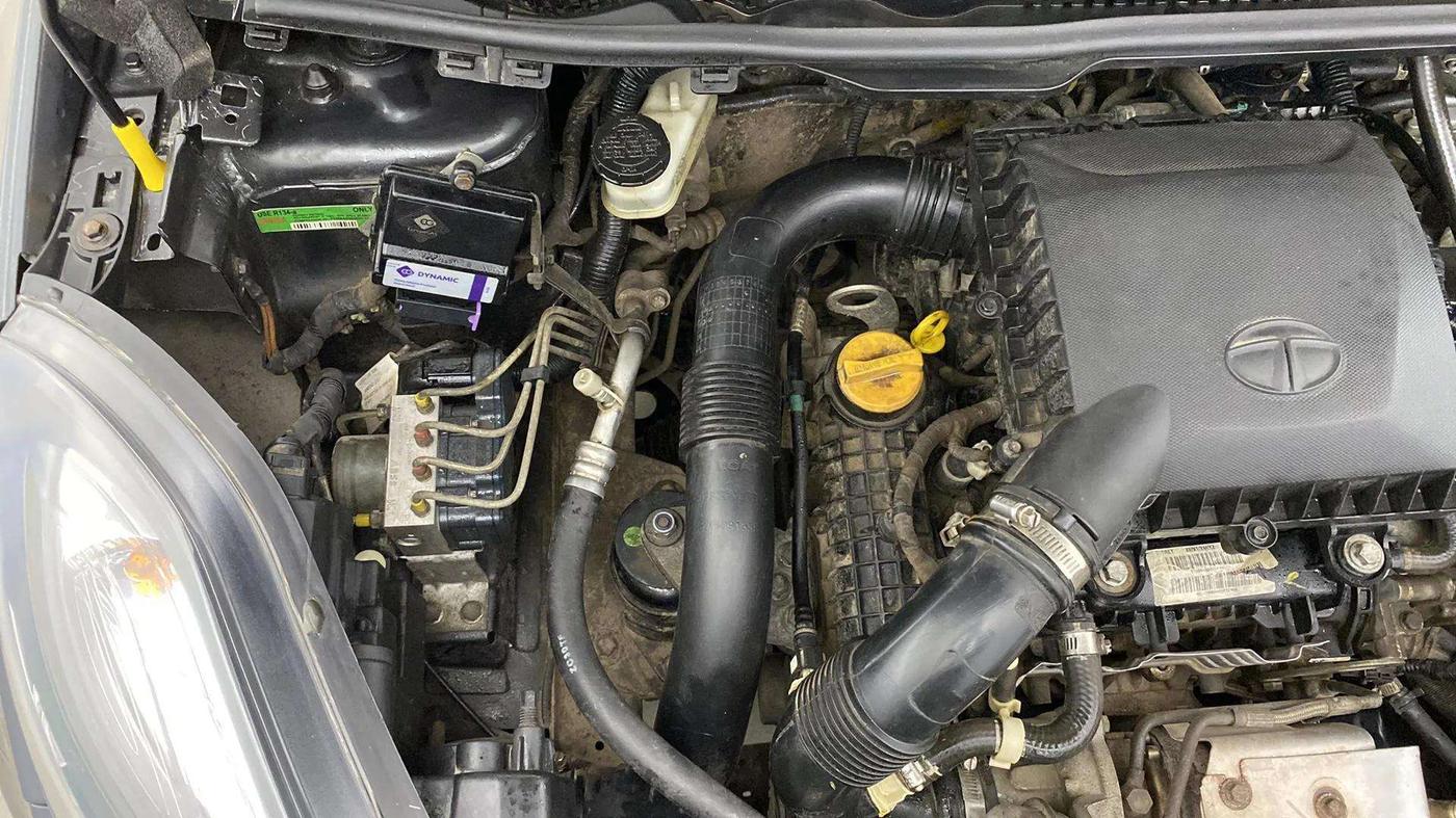 2019 Tata NEXON XM PETROL, CNG, Manual, 60,312 km, Engine View - Right