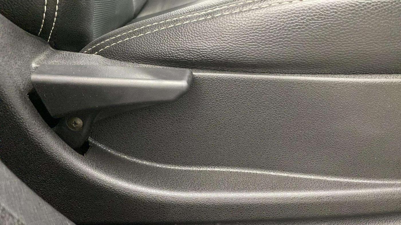 2019 Tata NEXON XM PETROL, CNG, Manual, 60,312 km, Driver Side Adjustment Panel