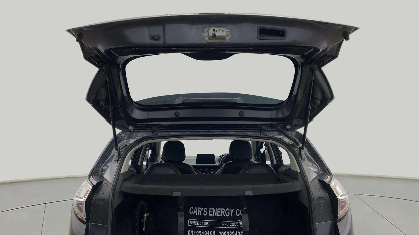 2019 Tata NEXON XM PETROL, CNG, Manual, 60,312 km, Boot Door Open