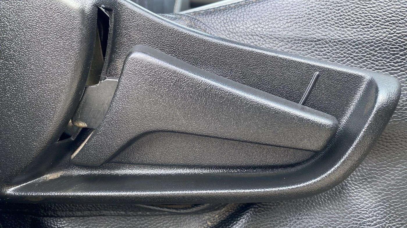 2021 Maruti S PRESSO VXI+, Petrol, Manual, 21,859 km, Driver Side Adjustment Panel