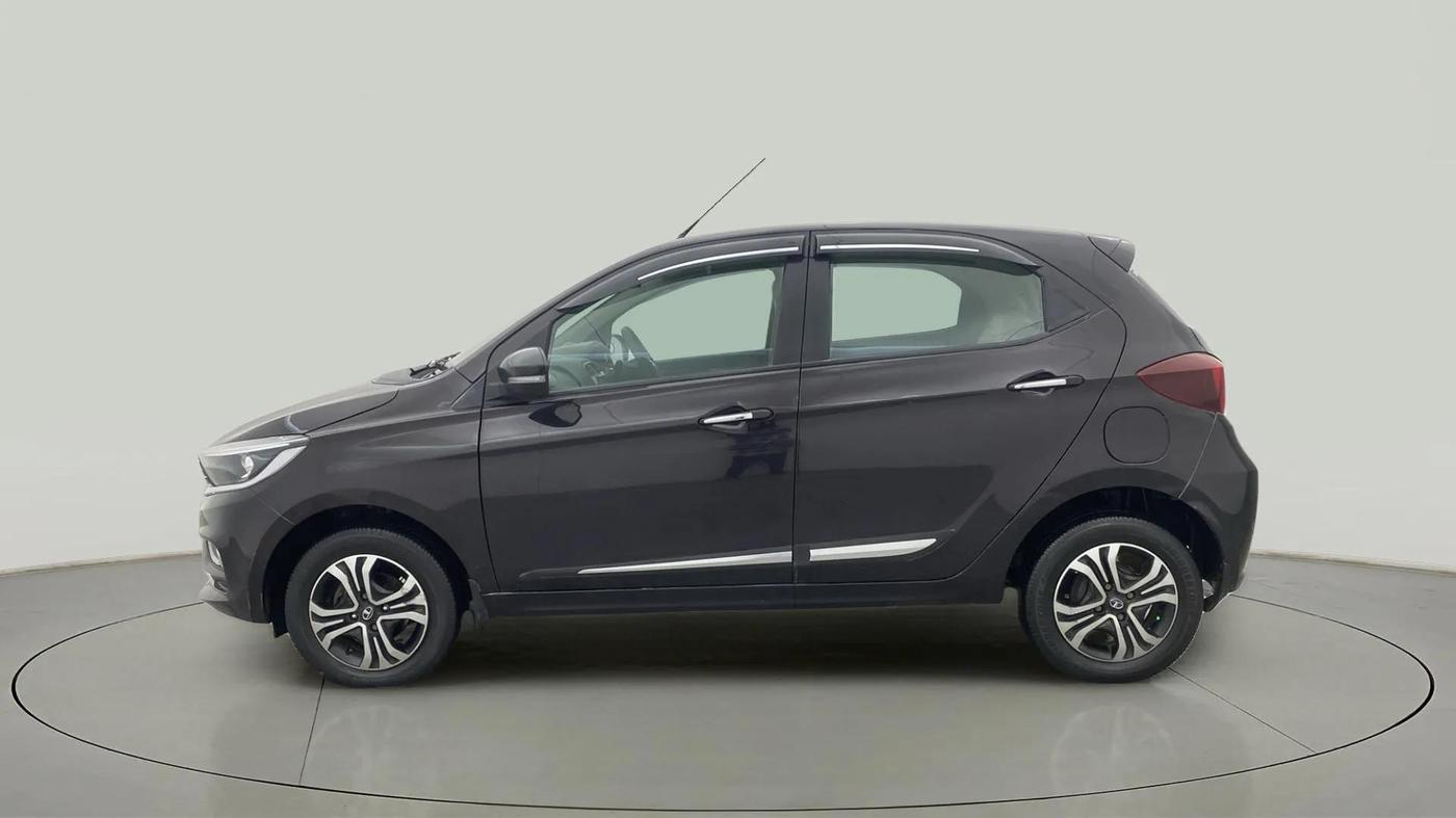 2022 Tata Tiago XZ PLUS CNG, CNG, Manual, 52,907 km, Left Side