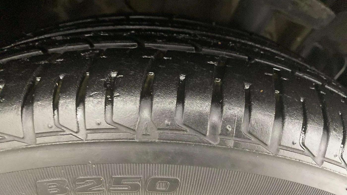 2022 Tata Tiago XZ PLUS CNG, CNG, Manual, 52,907 km, Left Rear Tyre Tread