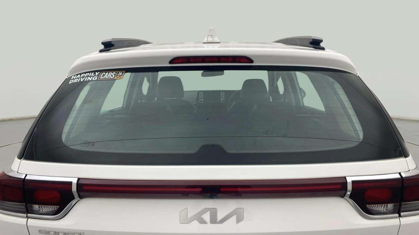 2023 KIA SONET HTK PLUS 1.2, Petrol, Manual, 5,757 km, Rear Windshield