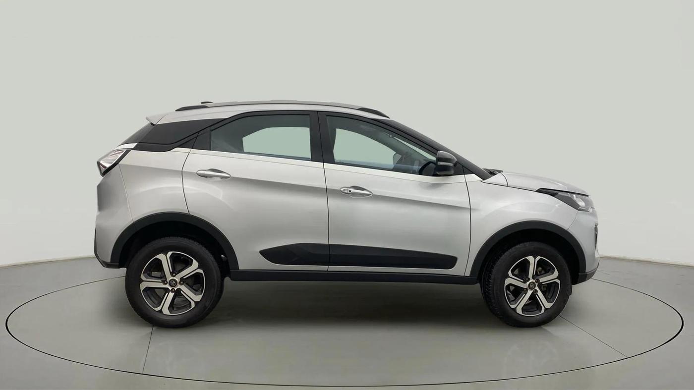 2021 Tata NEXON XZA PLUS PETROL, Petrol, Automatic, 57,239 km, Right Side View