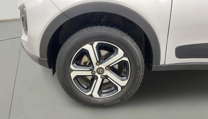 2021 Tata NEXON XZA PLUS PETROL, Petrol, Automatic, 57,239 km, Left Front Wheel