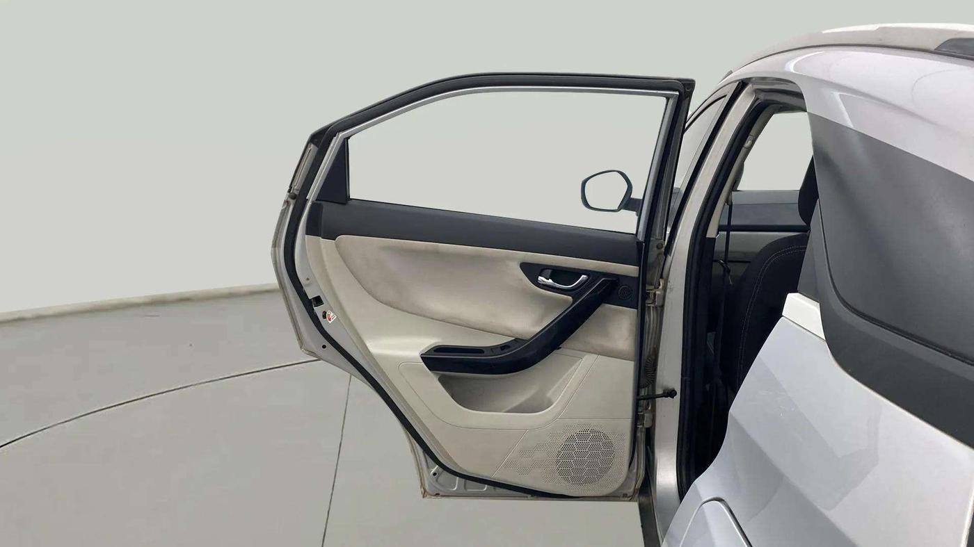 2021 Tata NEXON XZA PLUS PETROL, Petrol, Automatic, 57,239 km, LHS Rear Door