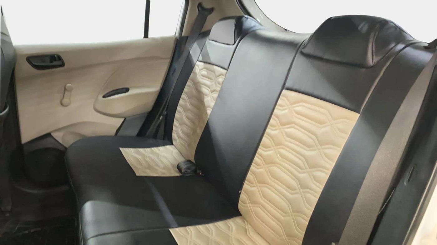 2020 Hyundai NEW SANTRO ERA EXECUTIVE, Petrol, Manual, 29,416 km, Right Side Rear Door Cabin