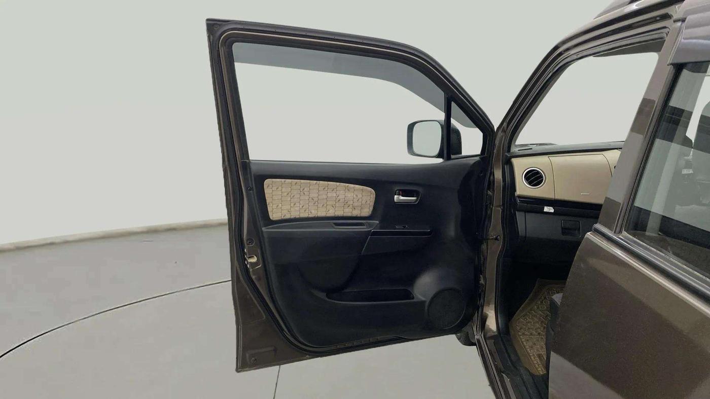 2017 Maruti Wagon R 1.0 VXI AMT, Petrol, Automatic, 53,092 km, LHS Front Door