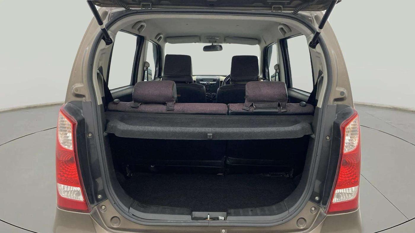2017 Maruti Wagon R 1.0 VXI AMT, Petrol, Automatic, 53,092 km, Boot Inside