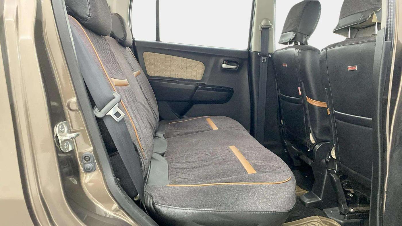 2017 Maruti Wagon R 1.0 VXI AMT, Petrol, Automatic, 53,092 km, Right Side Rear Door Cabin