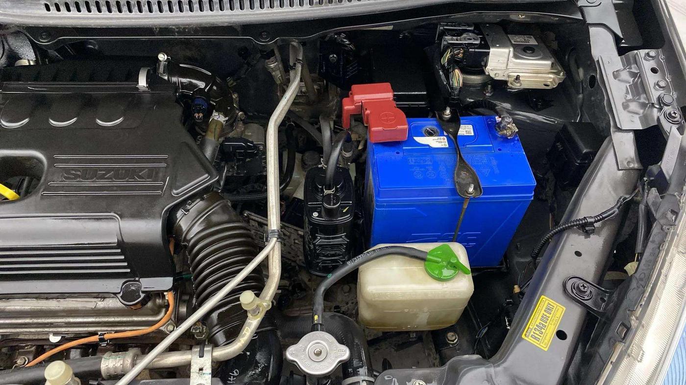 2017 Maruti Wagon R 1.0 VXI AMT, Petrol, Automatic, 53,092 km, Engine View - Left