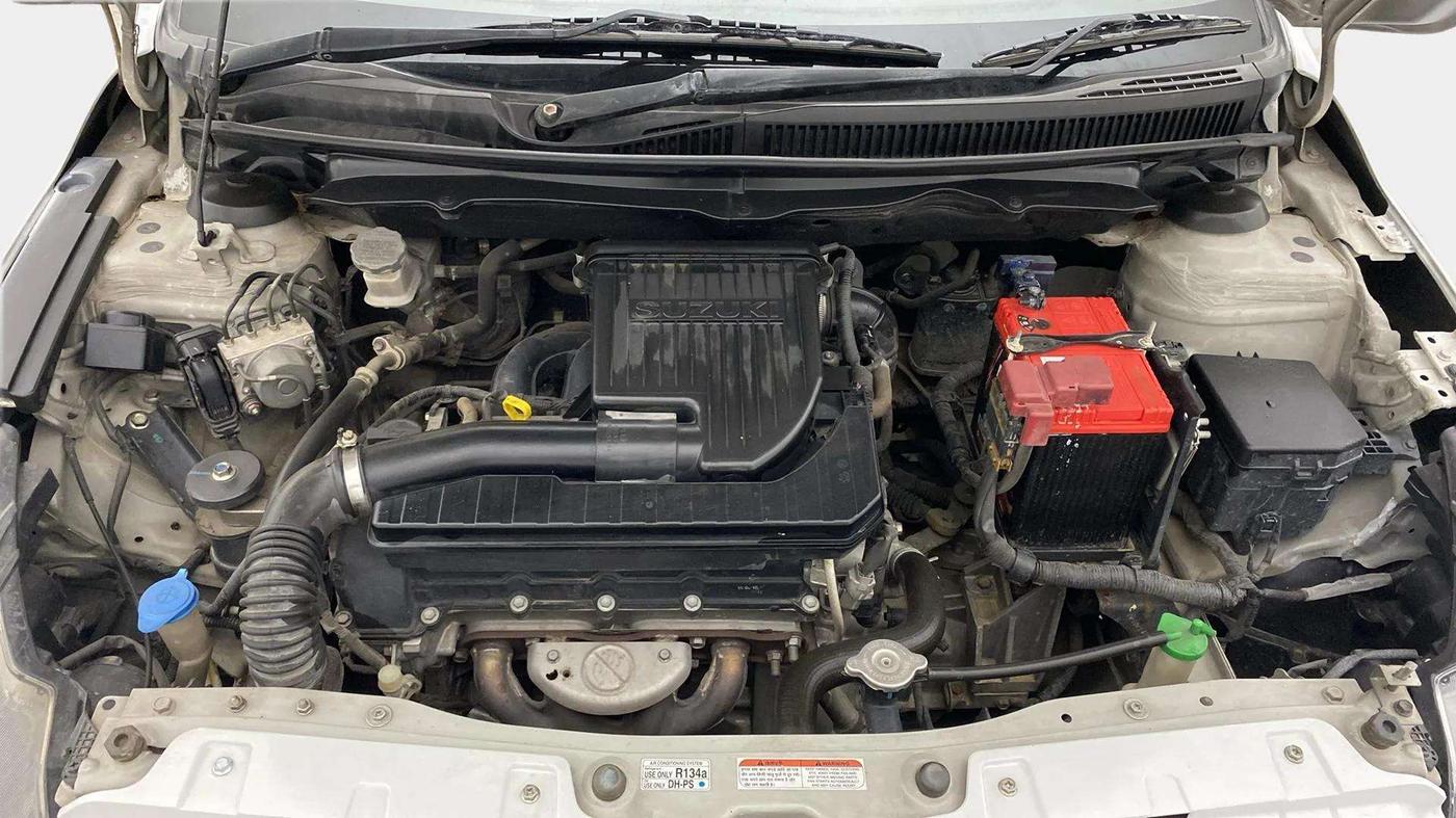 2018 Maruti Ciaz ZETA 1.4  MT PETROL, Petrol, Manual, 1,00,300 km, Engine View