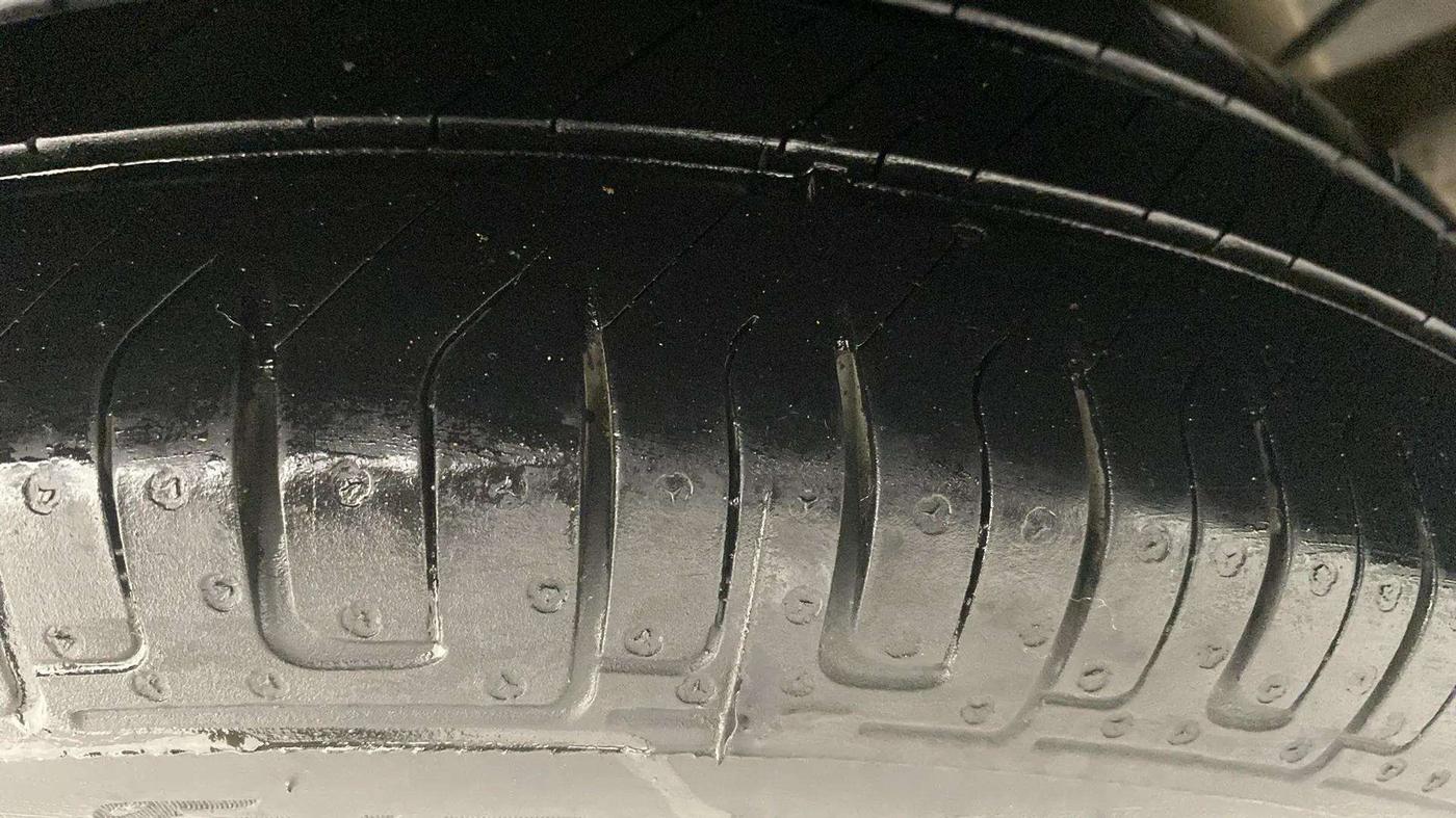 2016 Renault Kwid RXT 0.8, Petrol, Manual, 73,025 km, Right Front Tyre Tread