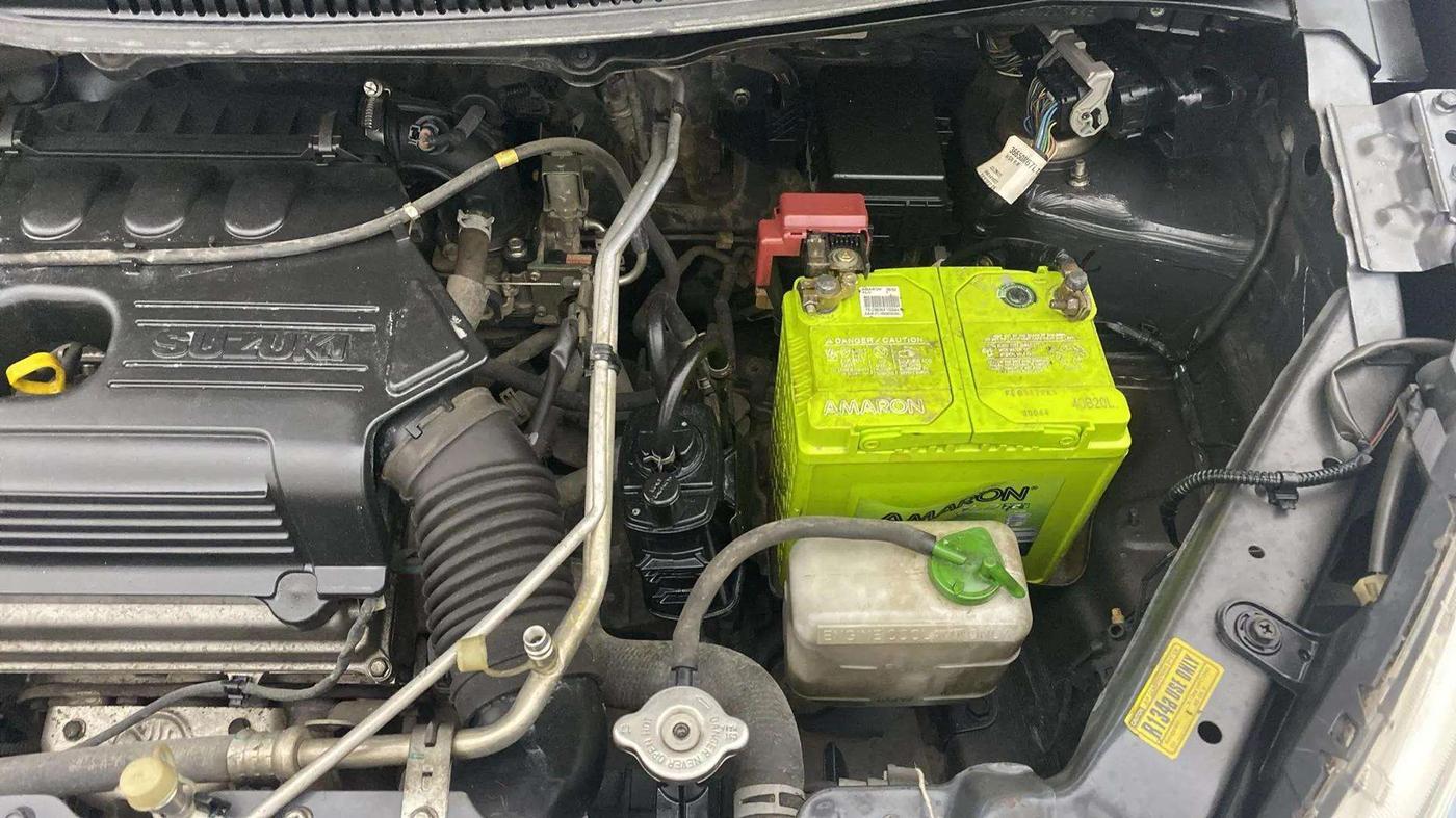 2014 Maruti Wagon R 1.0 VXI, Petrol, Manual, 94,037 km, Engine View - Left