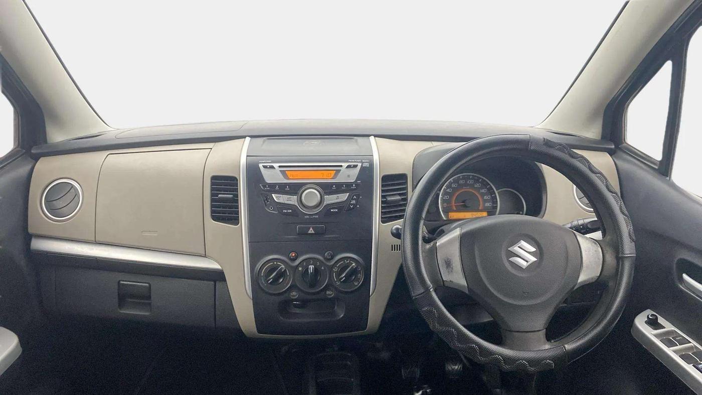 2014 Maruti Wagon R 1.0 VXI, Petrol, Manual, 94,037 km, Dashboard