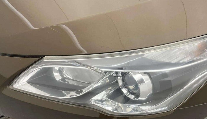 2016 Maruti Ciaz VXI+, Petrol, Manual, 54,298 km, Right headlight - Minor scratches