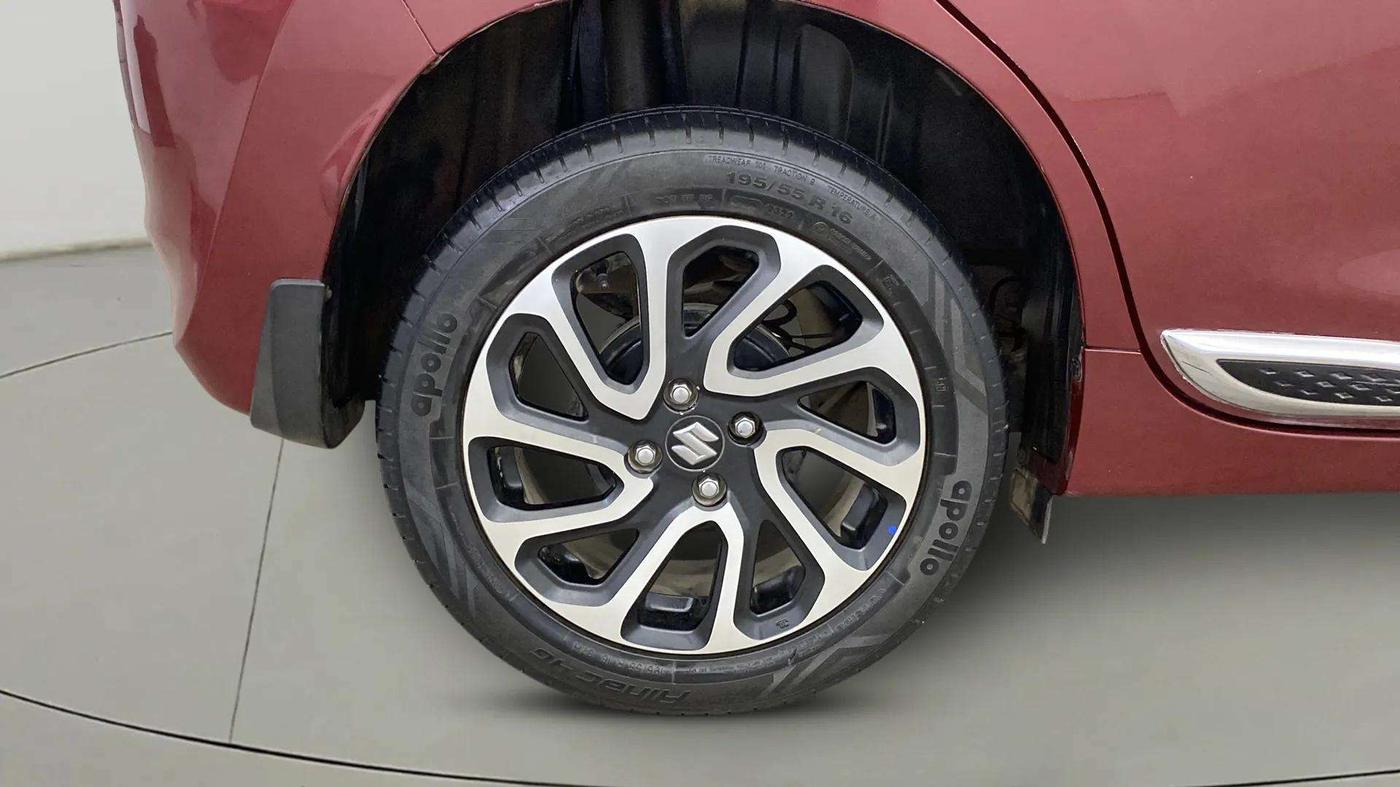 2022 Maruti Baleno ALPHA 1.2 AGS, Petrol, Automatic, 38,657 km, Right Rear Wheel