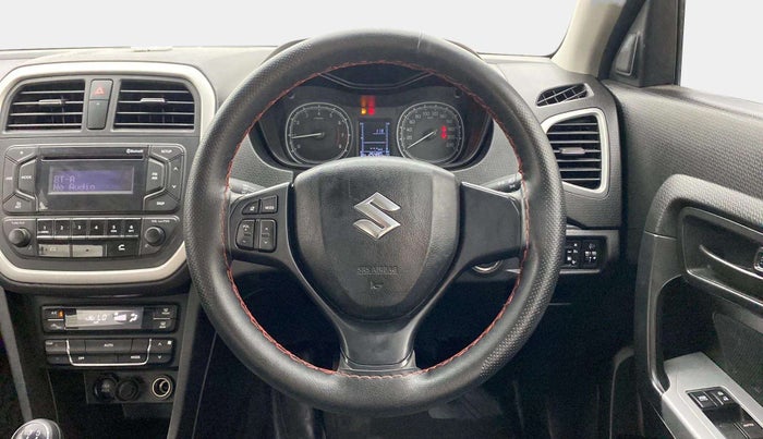 2022 Maruti Vitara Brezza VXI, Petrol, Manual, 25,457 km, Steering Wheel Close Up