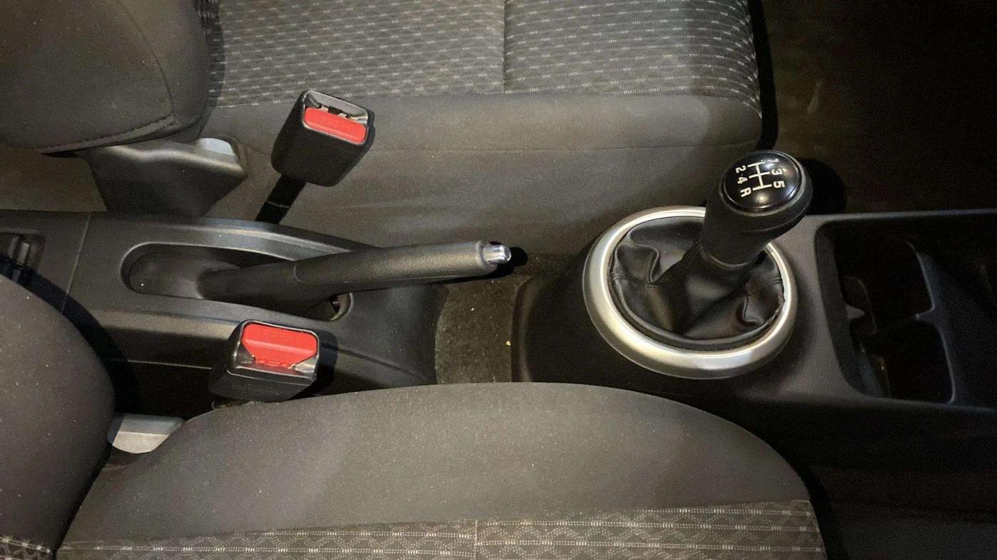 2024 Maruti Celerio ZXI, Petrol, Manual, 11,112 km, Gear Lever