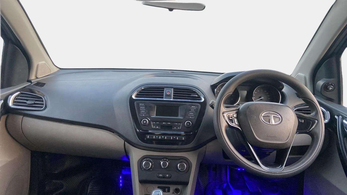 2018 Tata Tiago XZ PETROL, Petrol, Manual, 93,020 km, Dashboard