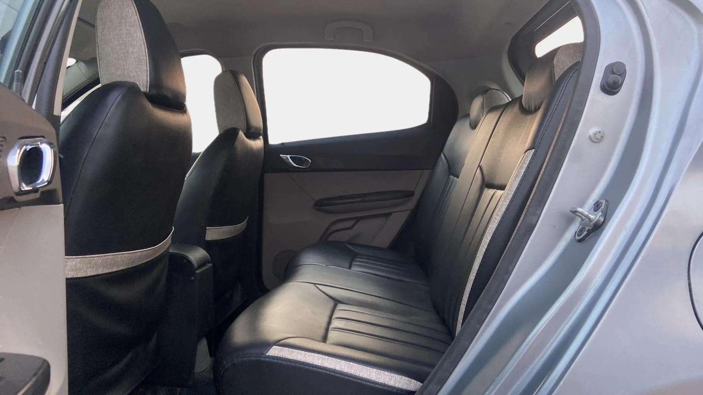 2018 Tata Tiago XZ PETROL, Petrol, Manual, 93,020 km, Right Side Rear Door Cabin