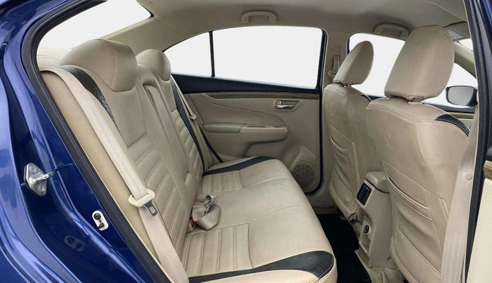 2018 Maruti Ciaz DELTA 1.5 SHVS MT PETROL, Petrol, Manual, 62,991 km, Right Side Rear Door Cabin