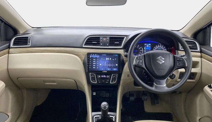 2018 Maruti Ciaz DELTA 1.5 SHVS MT PETROL, Petrol, Manual, 62,991 km, Dashboard