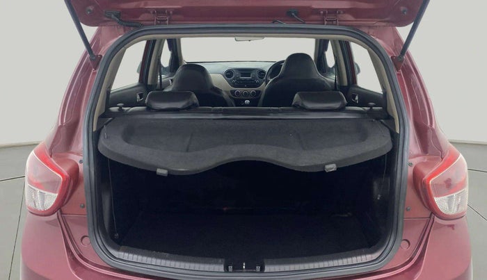 2016 Hyundai Grand i10 ASTA (O) 1.2 KAPPA VTVT, Petrol, Manual, 69,330 km, Boot Inside