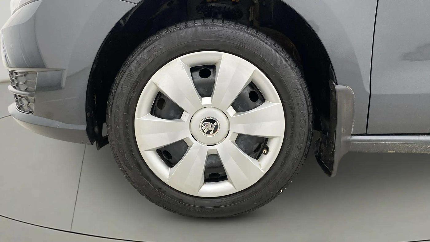 2020 Skoda Rapid ACTIVE 1.0 TSI, Petrol, Manual, 43,539 km, Left Front Wheel