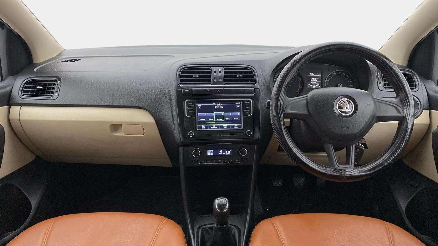 2020 Skoda Rapid ACTIVE 1.0 TSI, Petrol, Manual, 43,539 km, Dashboard