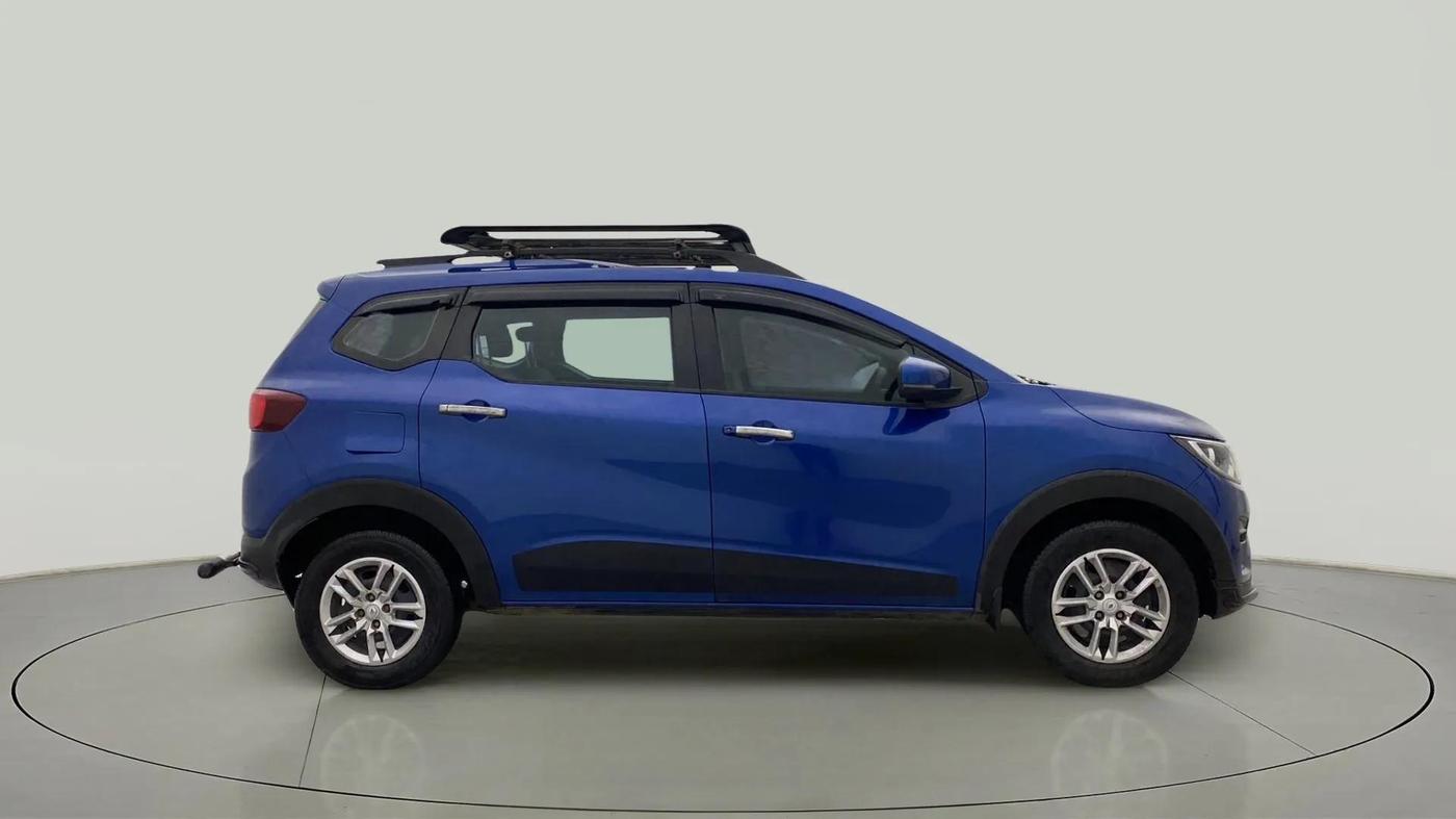 2021 Renault TRIBER RXT, Petrol, Manual, 55,278 km, Right Side View