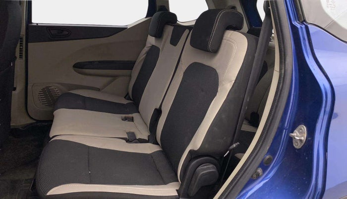 2021 Renault TRIBER RXT, Petrol, Manual, 55,273 km, Right Side Rear Door Cabin