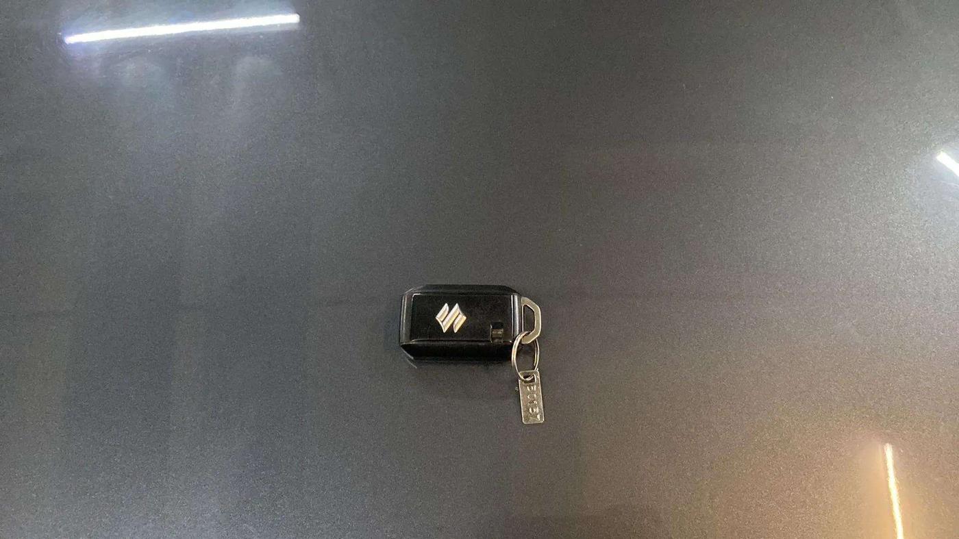 2023 Maruti Grand Vitara DELTA SMART HYBRID, Petrol, Manual, 28,598 km, Key Close Up