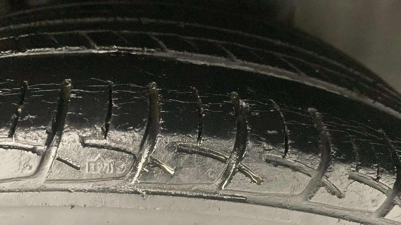 2018 Maruti Ciaz ZETA 1.4  MT PETROL, Petrol, Manual, 70,847 km, Left Front Tyre Tread