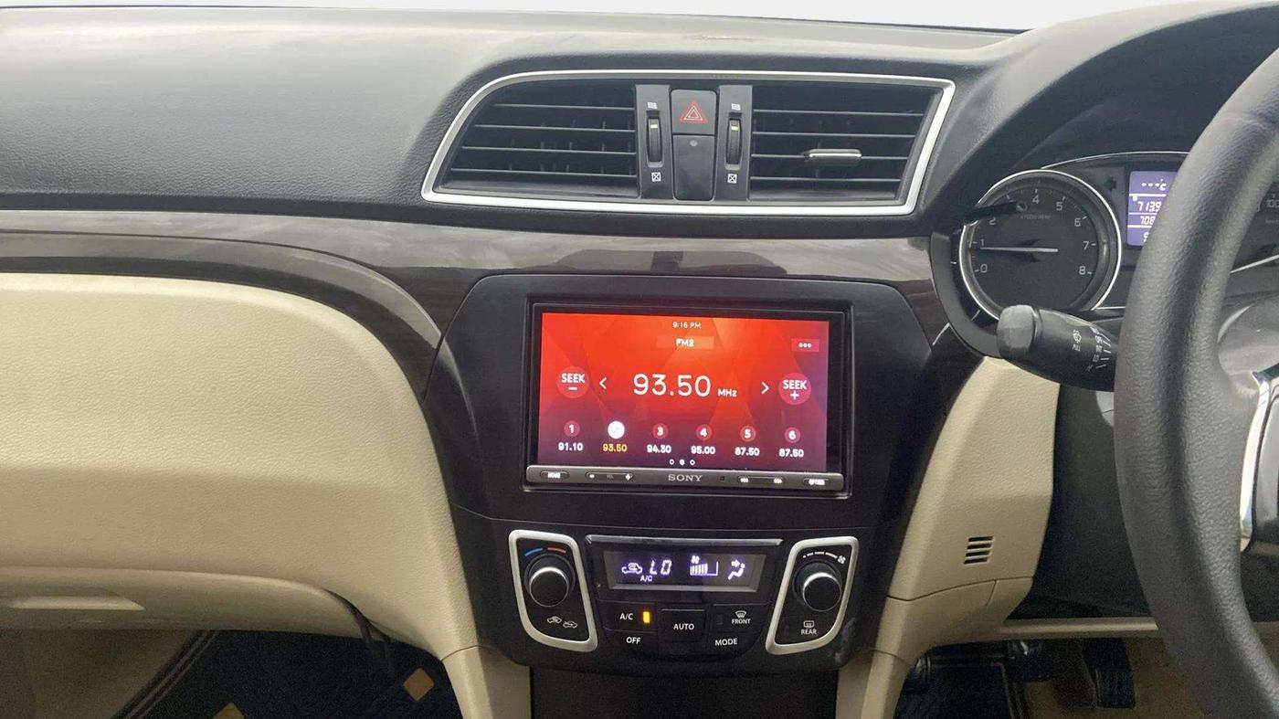 2018 Maruti Ciaz ZETA 1.4  MT PETROL, Petrol, Manual, 70,847 km, Air Conditioner