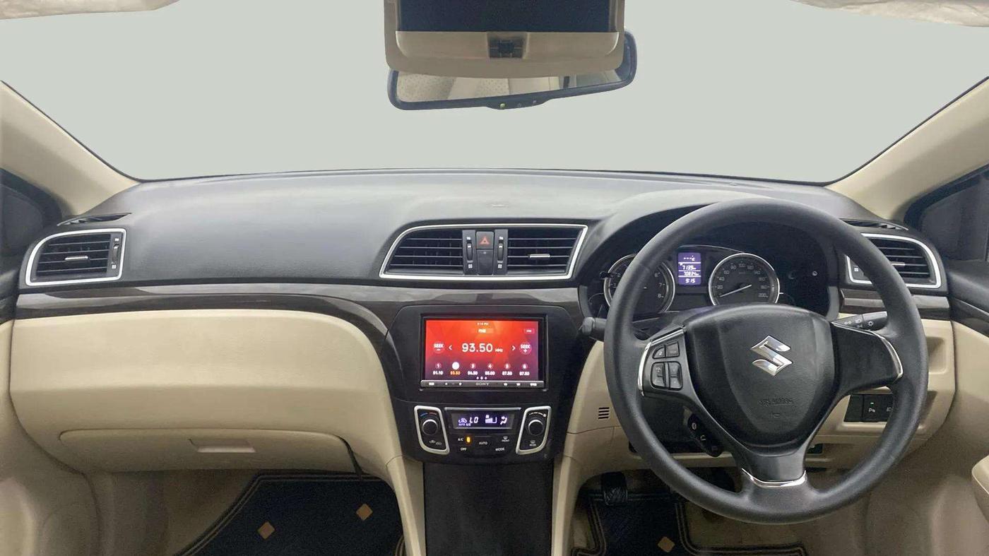 2018 Maruti Ciaz ZETA 1.4  MT PETROL, Petrol, Manual, 70,847 km, Dashboard