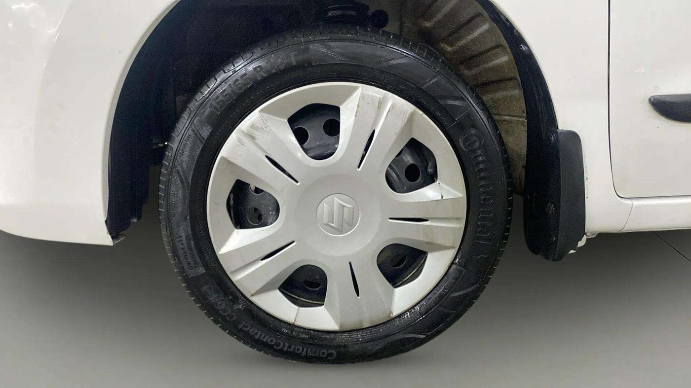 2014 Maruti Wagon R 1.0 VXI, Petrol, Manual, 76,760 km, Left Front Wheel
