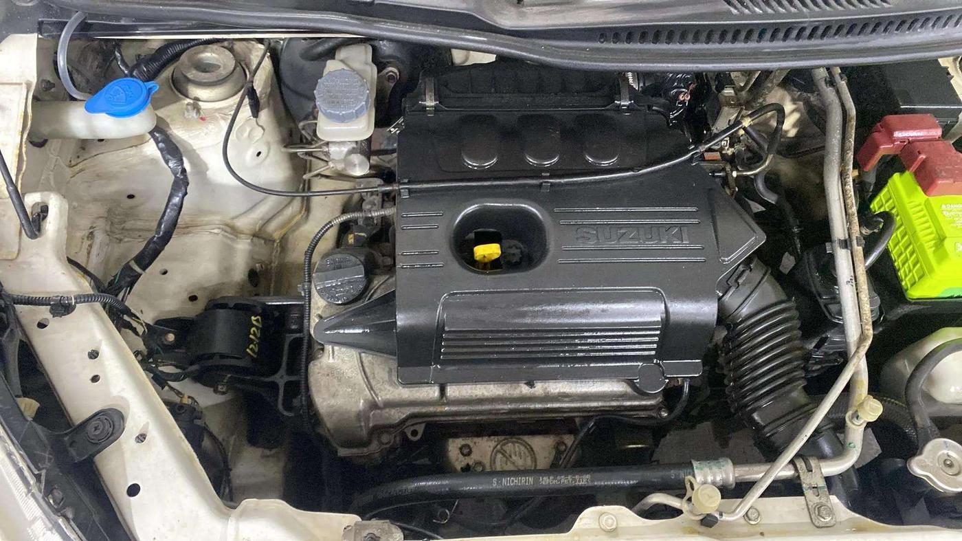 2014 Maruti Wagon R 1.0 VXI, Petrol, Manual, 76,760 km, Engine View - Right