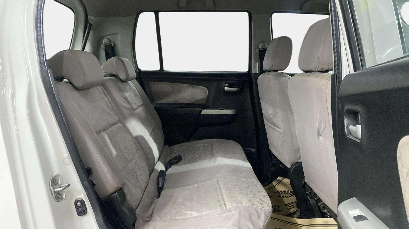 2014 Maruti Wagon R 1.0 VXI, Petrol, Manual, 76,760 km, Right Side Rear Door Cabin