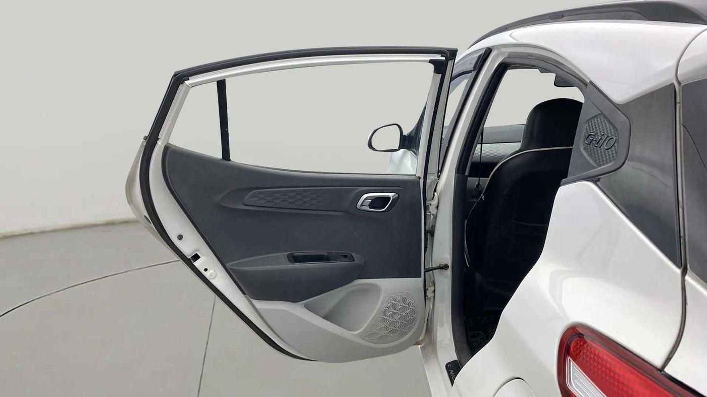 2020 Hyundai GRAND I10 NIOS SPORTZ 1.2 KAPPA VTVT CNG, CNG, Manual, 61,650 km, LHS Front Door