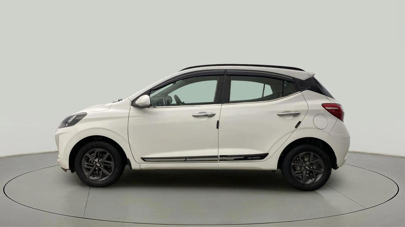 2020 Hyundai GRAND I10 NIOS SPORTZ 1.2 KAPPA VTVT CNG, CNG, Manual, 61,650 km, Left Side