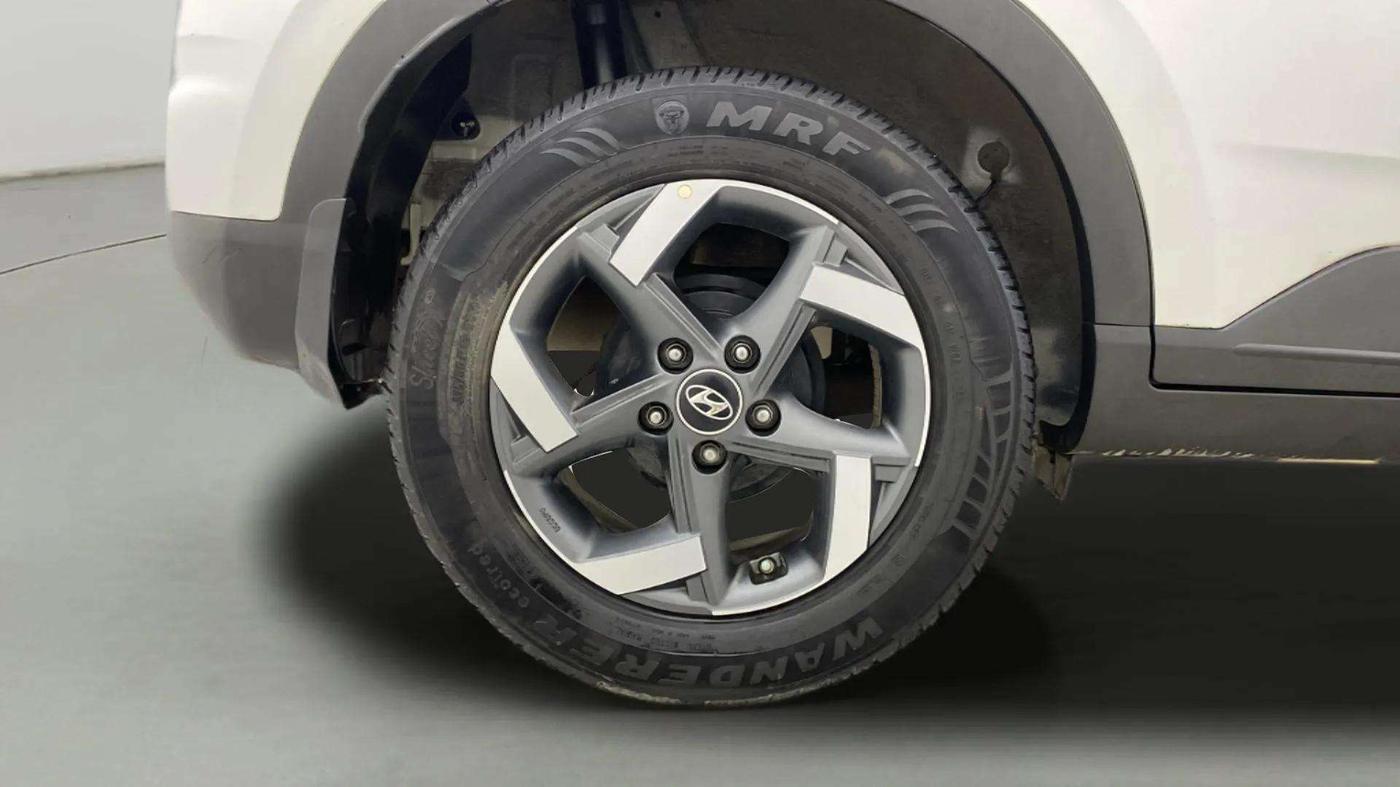 2021 Hyundai VENUE SX PLUS 1.0 TURBO DCT, Petrol, Automatic, 32,118 km, Right Rear Wheel
