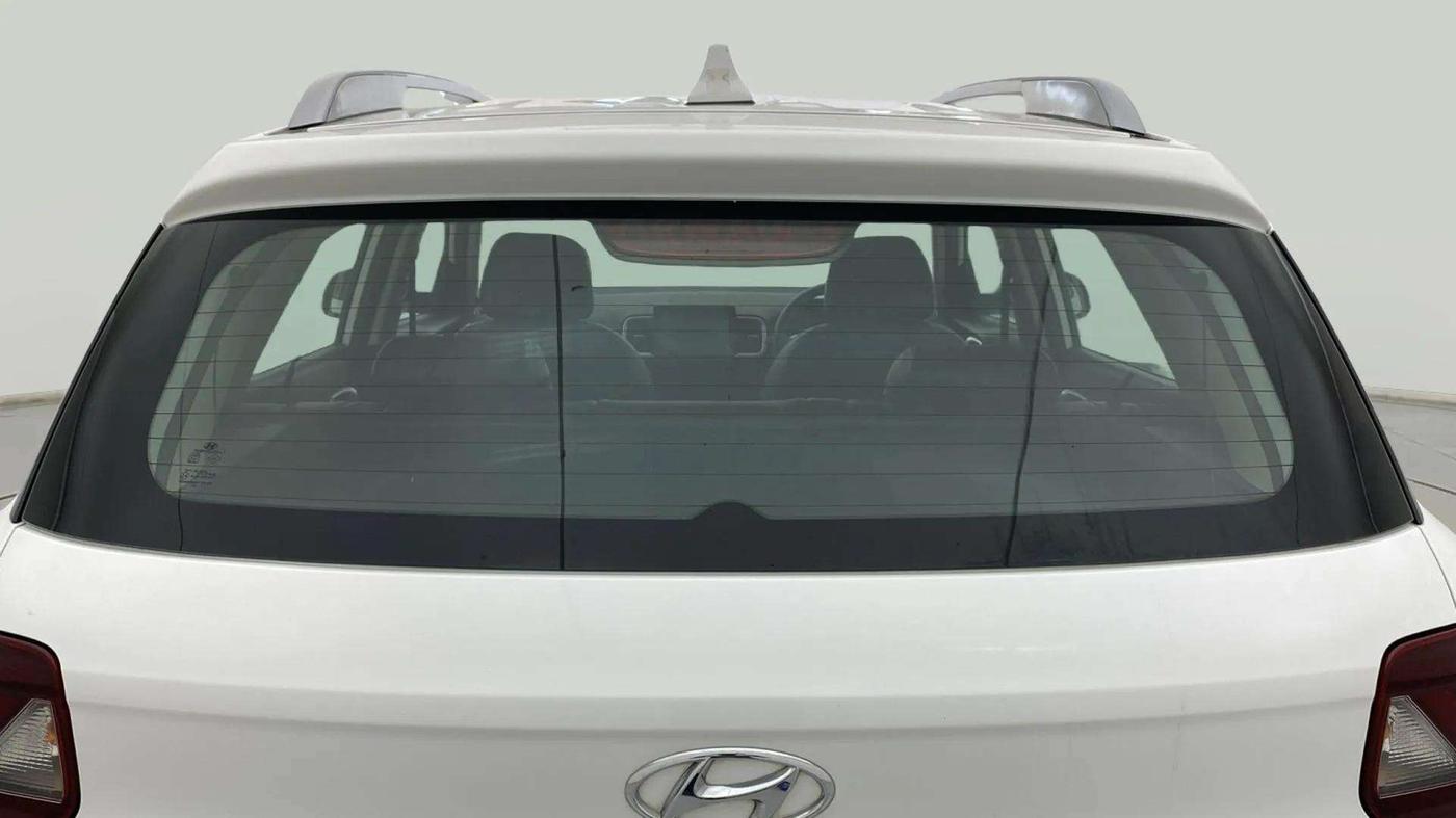 2021 Hyundai VENUE SX PLUS 1.0 TURBO DCT, Petrol, Automatic, 32,118 km, Rear Windshield
