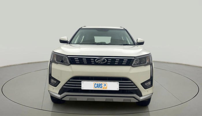 2022 Mahindra XUV300 W8 (O) 1.2 PETROL, Petrol, Manual, 12,492 km, Front