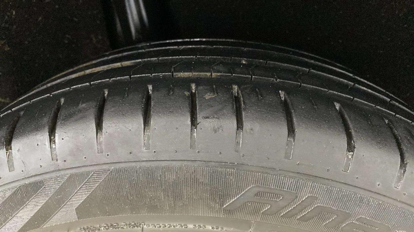2021 Toyota Glanza G, Petrol, Manual, 42,858 km, Right Rear Tyre Tread
