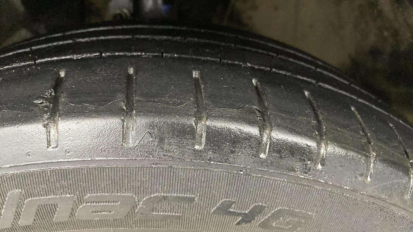 2021 Toyota Glanza G, Petrol, Manual, 42,858 km, Left Front Tyre Tread